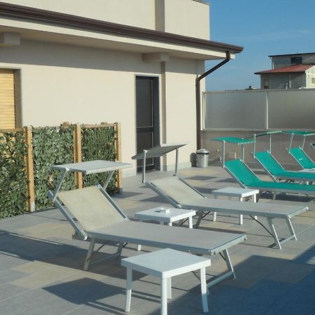 Hotel Eden Viareggio Ngoại thất bức ảnh