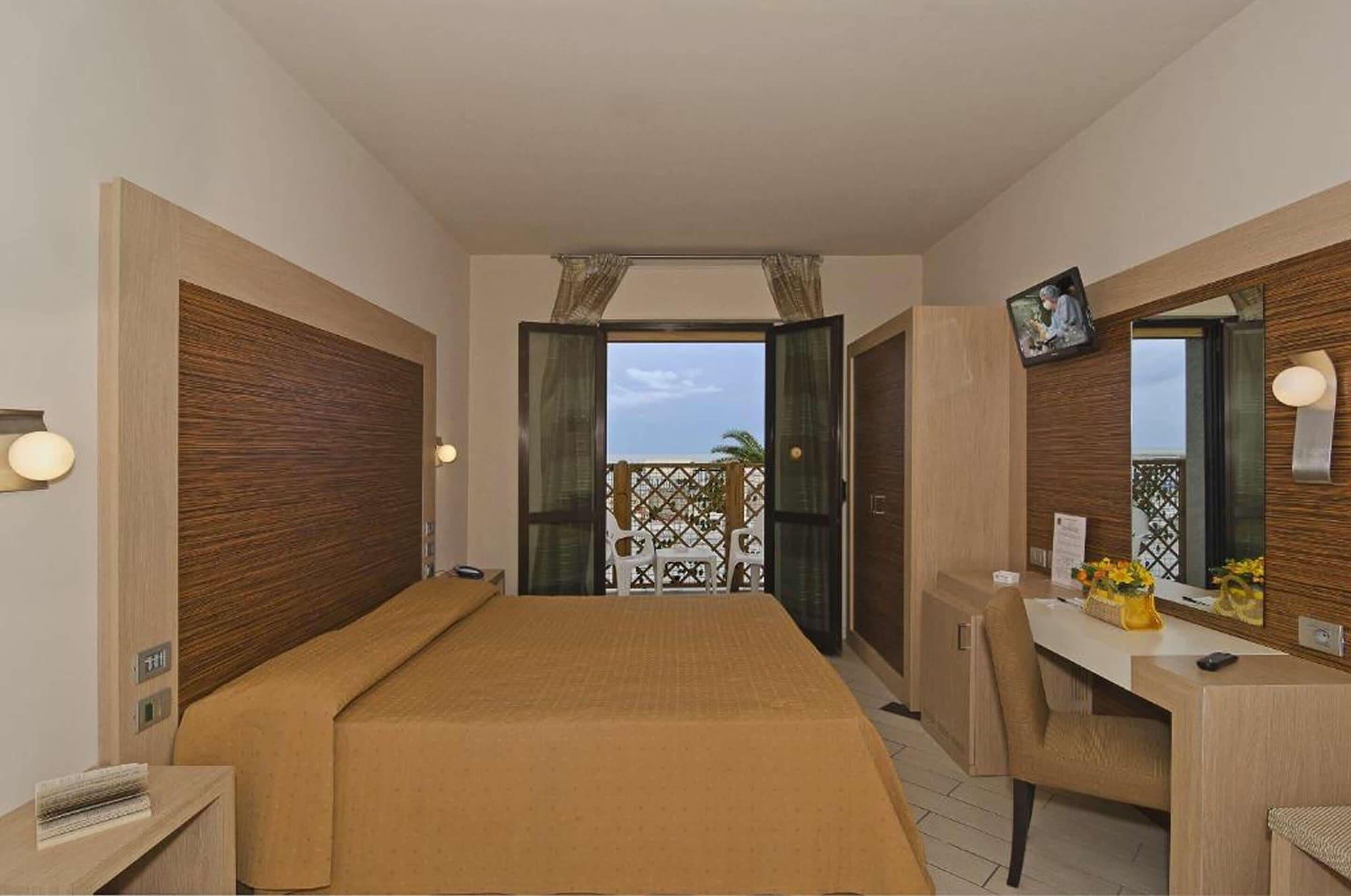 Hotel Eden Viareggio Ngoại thất bức ảnh
