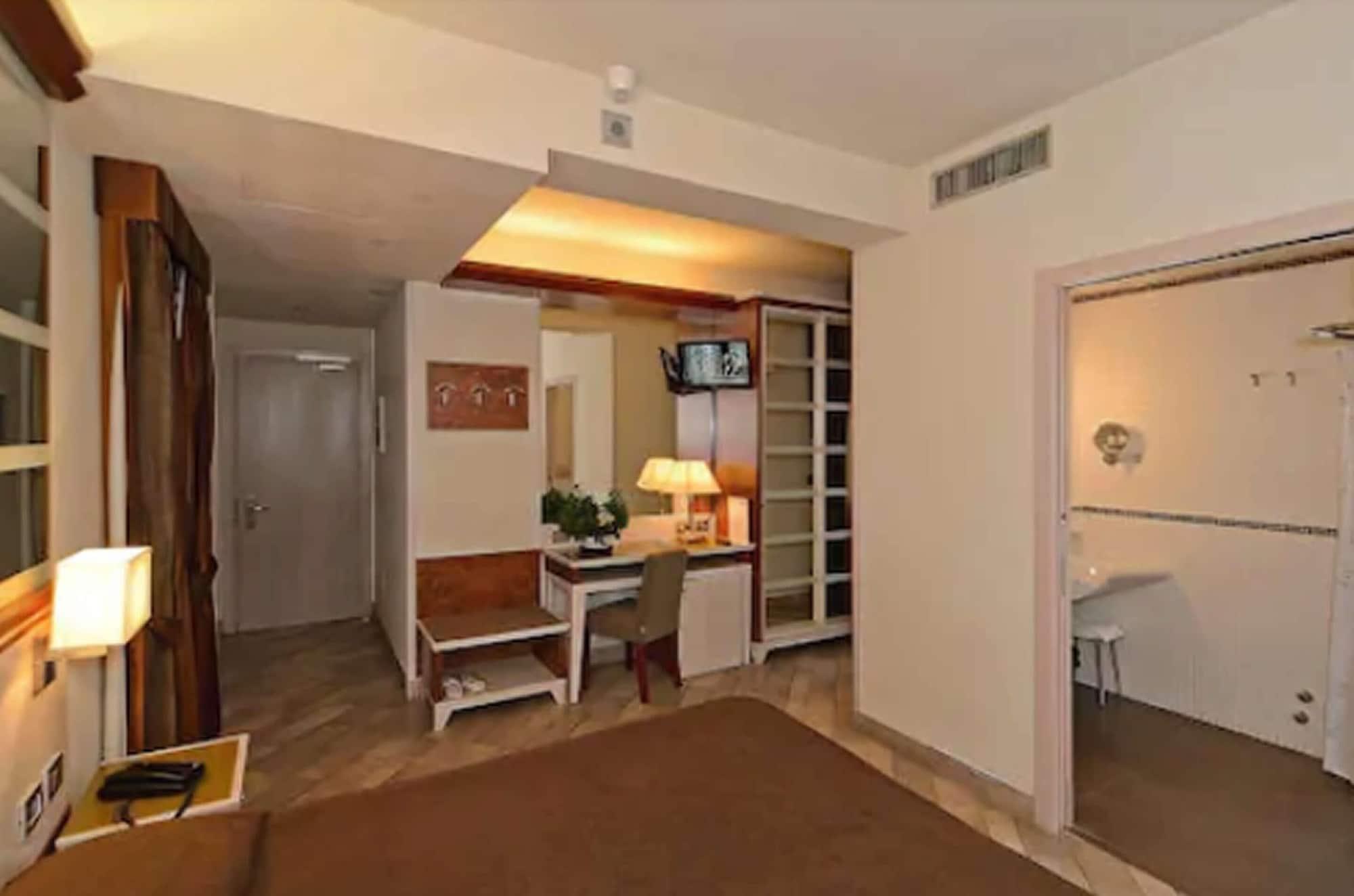 Hotel Eden Viareggio Ngoại thất bức ảnh