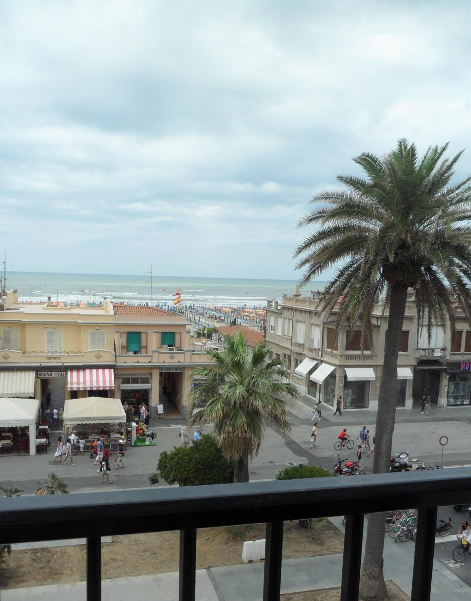 Hotel Eden Viareggio Ngoại thất bức ảnh