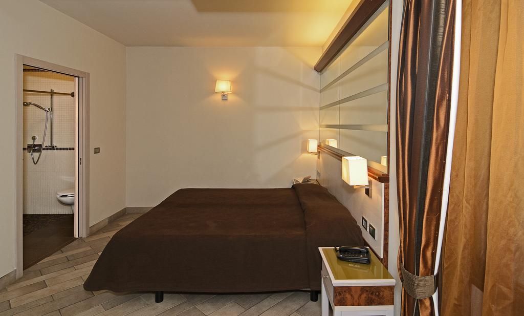 Hotel Eden Viareggio Ngoại thất bức ảnh