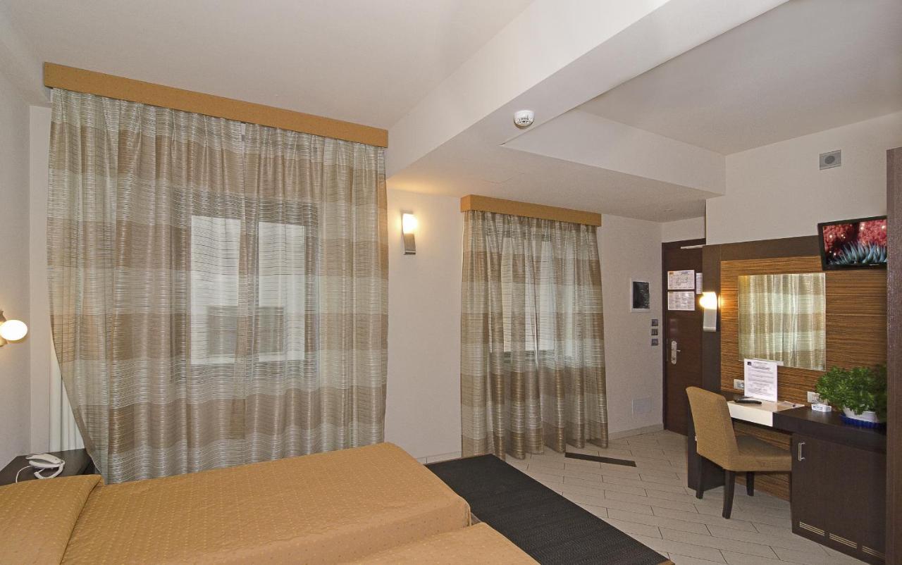 Hotel Eden Viareggio Ngoại thất bức ảnh